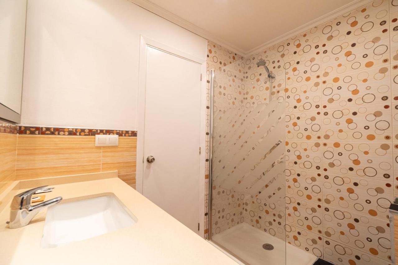 Appartamento Amplia Vivienda Con Garaje Vigo Esterno foto