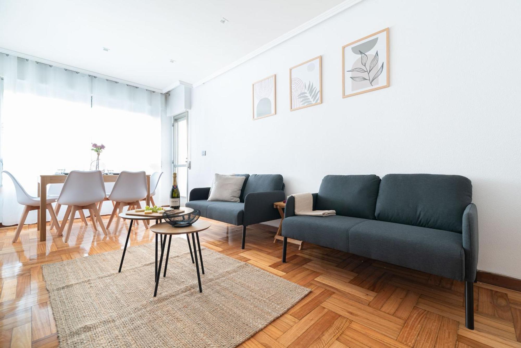 Appartamento Amplia Vivienda Con Garaje Vigo Esterno foto
