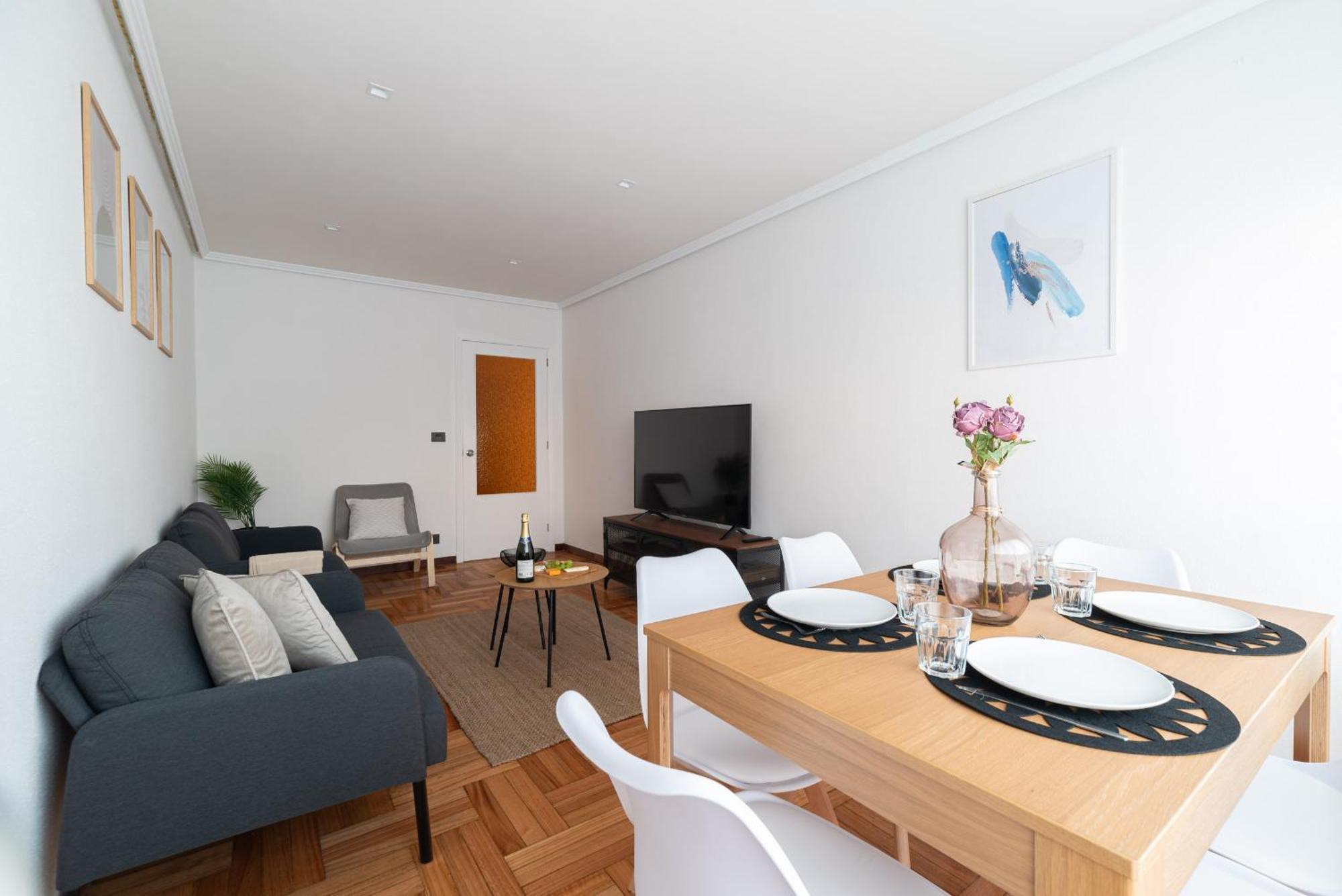 Appartamento Amplia Vivienda Con Garaje Vigo Esterno foto