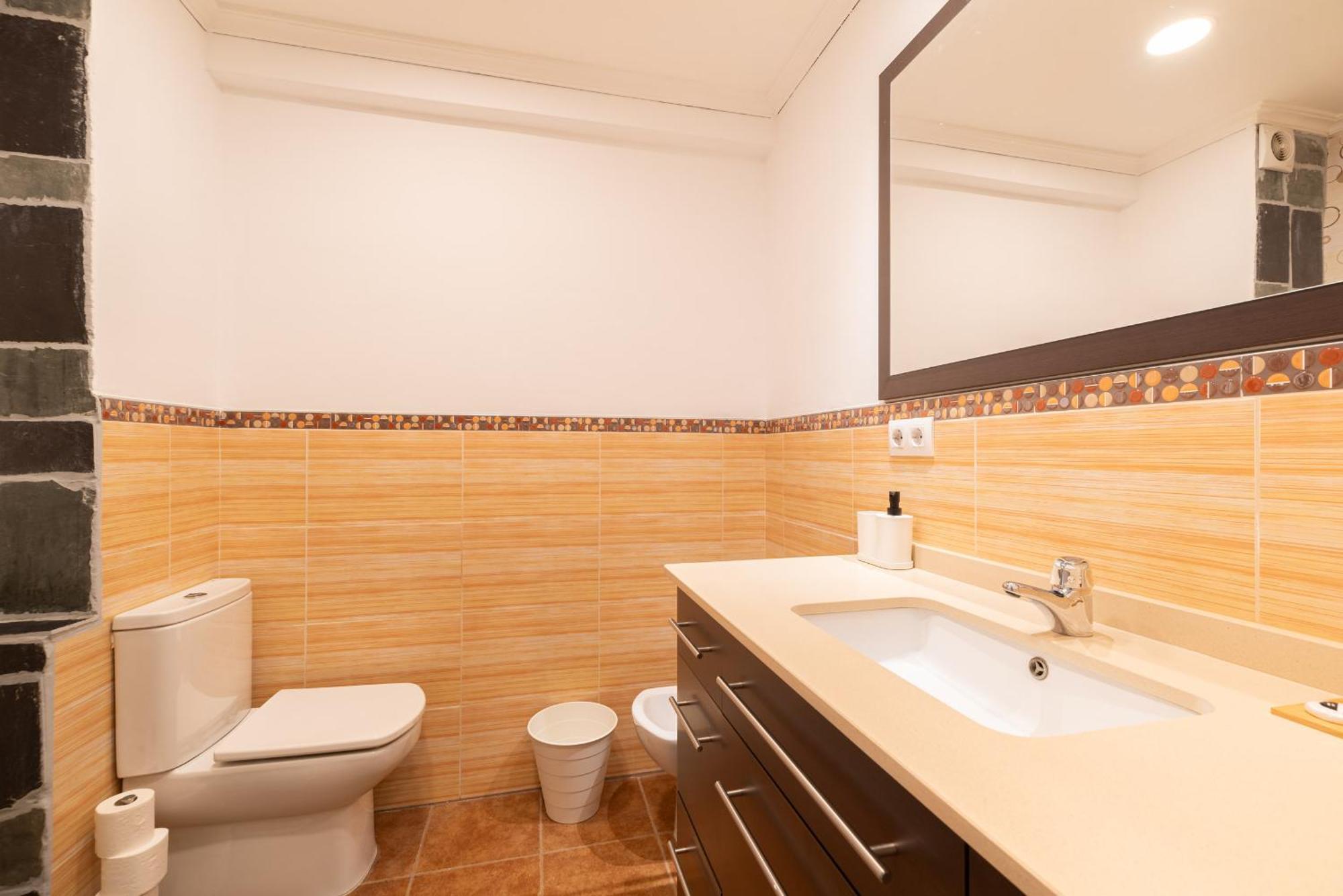 Appartamento Amplia Vivienda Con Garaje Vigo Esterno foto